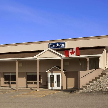 Travelodge By Wyndham Kapuskasing Esterno foto