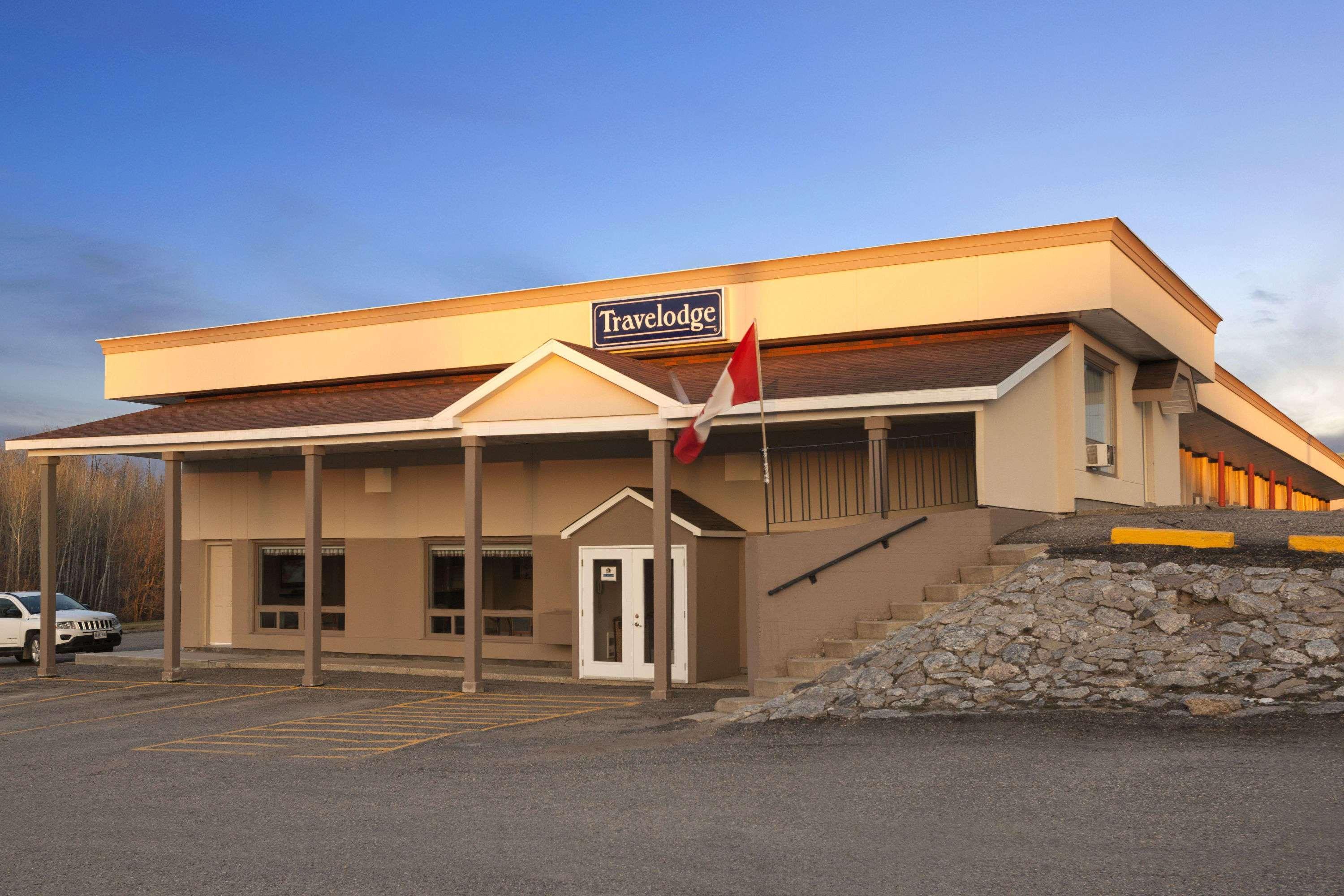 Travelodge By Wyndham Kapuskasing Esterno foto