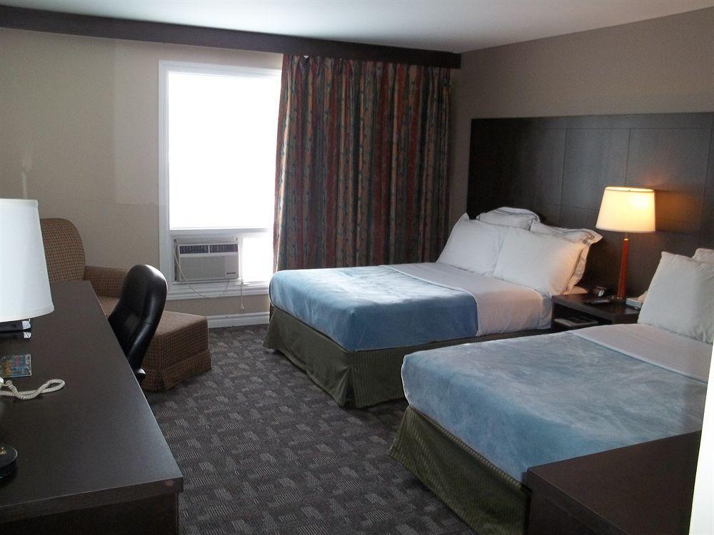 Travelodge By Wyndham Kapuskasing Esterno foto